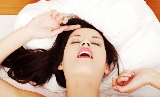 G Noktası orgazmı nedir G noktası orgazmı nasıl yaşanır ?