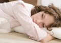 Depresyonda olan bir insana nasıl yaklaşmalı?
