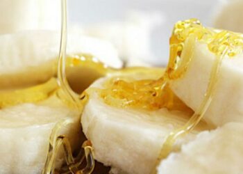 yağlı ciltler için muz maskesi