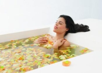 cilt sorunları için şifalı bitki banyoları