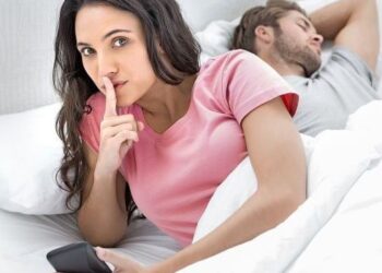 Karım Beni Aldatıyor mu?