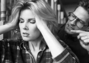 Duygusal Ve Psikolojik Şiddet Nedir Nasıl Başa Çıkılır?