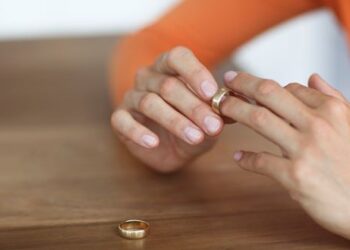 Evliliği bitirmeden önce denemeniz gereken 5 yöntem