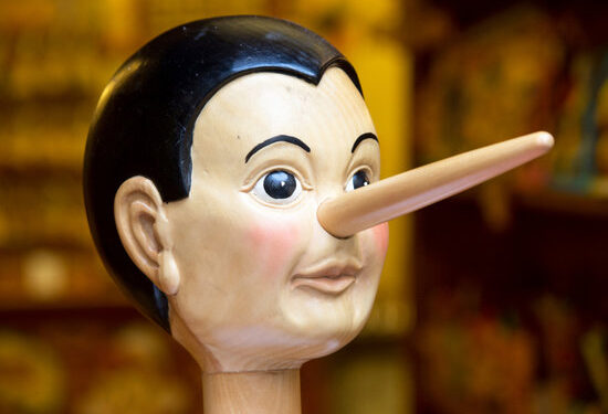 eşimin yalan söylediğini nasıl anlarım?